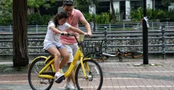 Orang tua dan anaknya. (Sumber: Pexels/Lgh_9)