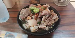 Menu  Spesial Warung Mie Kocok Igaan Soreang (Sumber: Dokumentasi Penulis | Foto: Dias Ashari)