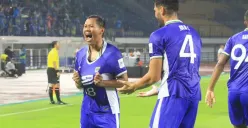 Pemain Persib Bandung, Adam Alis. (Sumber: Ayobandung.id | Foto: Arif Rahman)