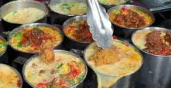 Mie Mandi Keju Ayam Krispi: Inovasi Nyeleneh yang Bikin Nagih di Bandung