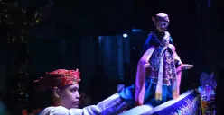 Suasana pagelaran Wayang Golek di Kelurahan Manjahlega, Kecamatan Rancasari, Kota Bandung, Jumat (5/9/2025), di halaman Karang Taruna Caturdasa RW 14. (Sumber: Dokumentasi penulis | Foto: Ayu Amanda Gabriela)