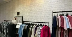 Warisan Cinta Ibu yang Diteruskan Lewat Benang dan Desain Khal Label