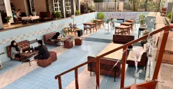 Kalaswara Café, Tempat Nongkrong Unik yang Lahir dari Kolam Renang Keluarga