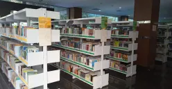 Bandung sebagai Wisata Literasi: Kota Kreatif yang Menulis Dirinya Sendiri 