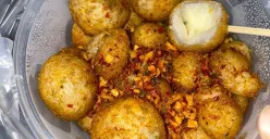 Cimol Bojot Aa: Camilan Aci Lembut Khas Bandung yang Punya Cita Rasa Unik