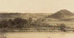 Potret Gunung Tampomas di Sumedang tahun 1890-an. (Sumber: KITLV)