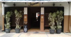 Warung Kopi Purnama di Jalan Braga, Kota Bandung. (Sumber: Ayobandung.com)