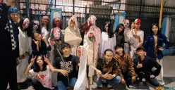 Karang Taruna di RW 5 Sukapura, Kecamatan Kiaracondong menggelar Lembur Jurig setiap sabtu malam yang diminati ratusan pengunjung. (Sumber: ayobandung.id | Foto: Ikbal Tawakal)