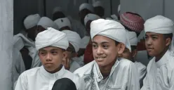 Kamus Gaul Ramadan: 10 Akronim Sosial yang Populer Saat Ini