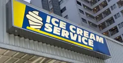 Ice Cream Service Autoshop & Dine (Foto: Ramzy Ahmad)