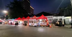 Kuliner malam di Lengkong Kecil, Kota Bandung. (Sumber: Ayobandung.id | Foto: Muslim Yanuar Putra)