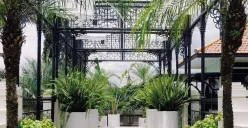 Bukan sekadar tempat bersantap, resto estetik kini menjadi destinasi wisata tersendiri. (Sumber: Instagram @Teuan.id)