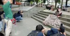 Tanpa batas usia, tanpa syarat keanggotaan, dan tanpa biaya, KSF berdiri sebagai ruang inklusif yang merayakan keberagaman dalam seni visual. (Sumber: Ayobandung.id | Foto: Eneng Reni Nuraisyah Jamil)