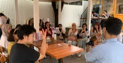 Isyarat yang Menyatukan, Belajar Memahami Tanpa Suara