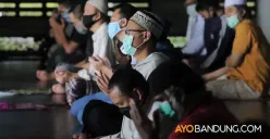 Doa Manusia, Semesta, dan Tuhan
