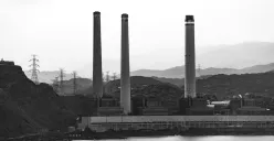 Ilustrasi PLTU, bagi warga sekitar, cerobong itu adalah penanda perubahan yang tidak mereka minta. (Sumber: Unsplash | Foto: Marek Piwnicki)