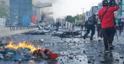 Jurnalis sedang meliput peristiwa. (Sumber: Pixabay | Foto: Fajrul_Falah)