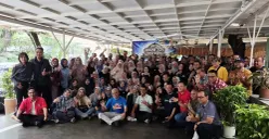 Merawat Kenangan, Menguatkan Kebersamaan: Catatan Reuni 37 Tahun SMAN 4 Bandung Angkatan 1989