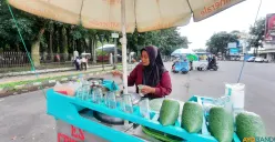 Cendol Tegallega Bandung Bertahan di Tengah Maraknya Minuman Kekinian
