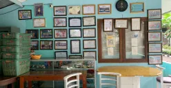 Sejumlah penghargaan yang diraih Kampung Takakura antara tahun 2018-2025. (Sumber: ayobandung.id | Foto: Halwa Raudhatul)