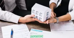 Industri properti kini bukan lagi sekadar urusan semen dan baja, melainkan pertarungan kecerdasan dalam menafsirkan naskah regulasi yang terus berganti. (Sumber: Freepik)