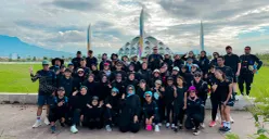 Night Walk di Bulan Ramadan, Kaki Besi Perkuat Tren Komunitas Jalan Kaki di Bandung