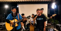 Berangkat Ke Bandung : DRenced Tampil Memberikan Suasana Jernih tapi Berisik