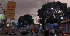 Bandung Tak Lagi Sama, Jalanannya Mengajarkan Orang-Orang Bertahan Hidup