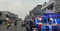 Persib di Ambang Juara, Pedagang Kecil Otista Bersiap Lebaran