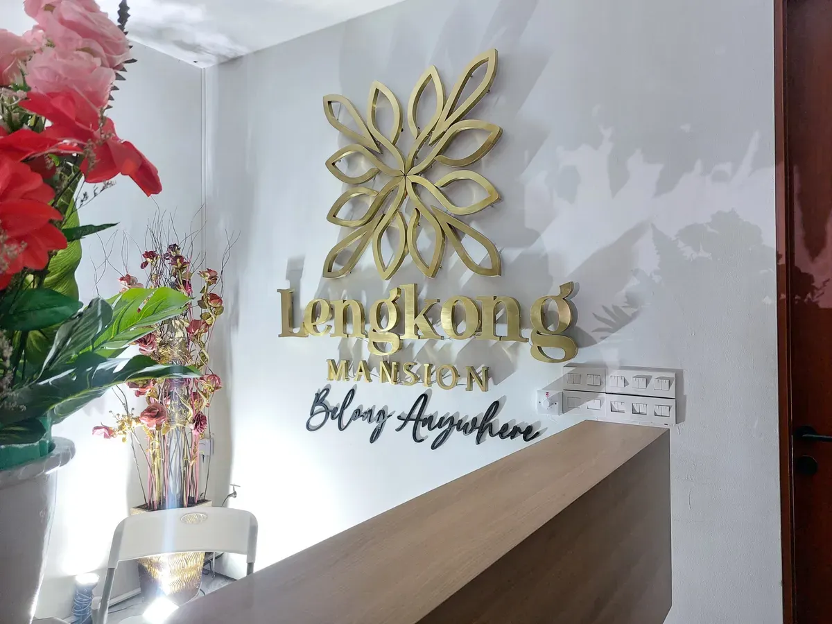 Rasman memulai Lengkong Mansion dengan visi kuat sejak lama, yakni hunian yang bukan hanya nyaman, tapi mendukung produktivitas dan gaya hidup generasi muda. (Sumber: Ayobandung.id | Foto: Eneng Reni Nuraisyah Jamil)