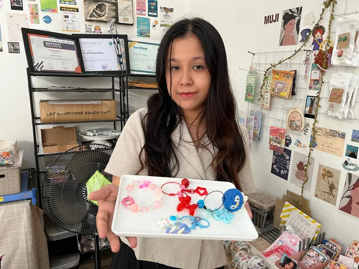 Hezqia Rumondang, Owner Toko Craft Ikasia (Foto: Rizma Riyandi)