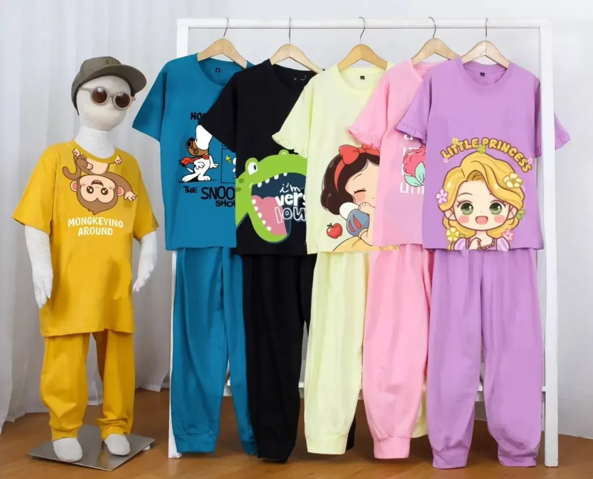 Produk  pakaian jadi anak dari bisnis online TikiTaka Kids. (Sumber: dok. TikiTaka Kids)
