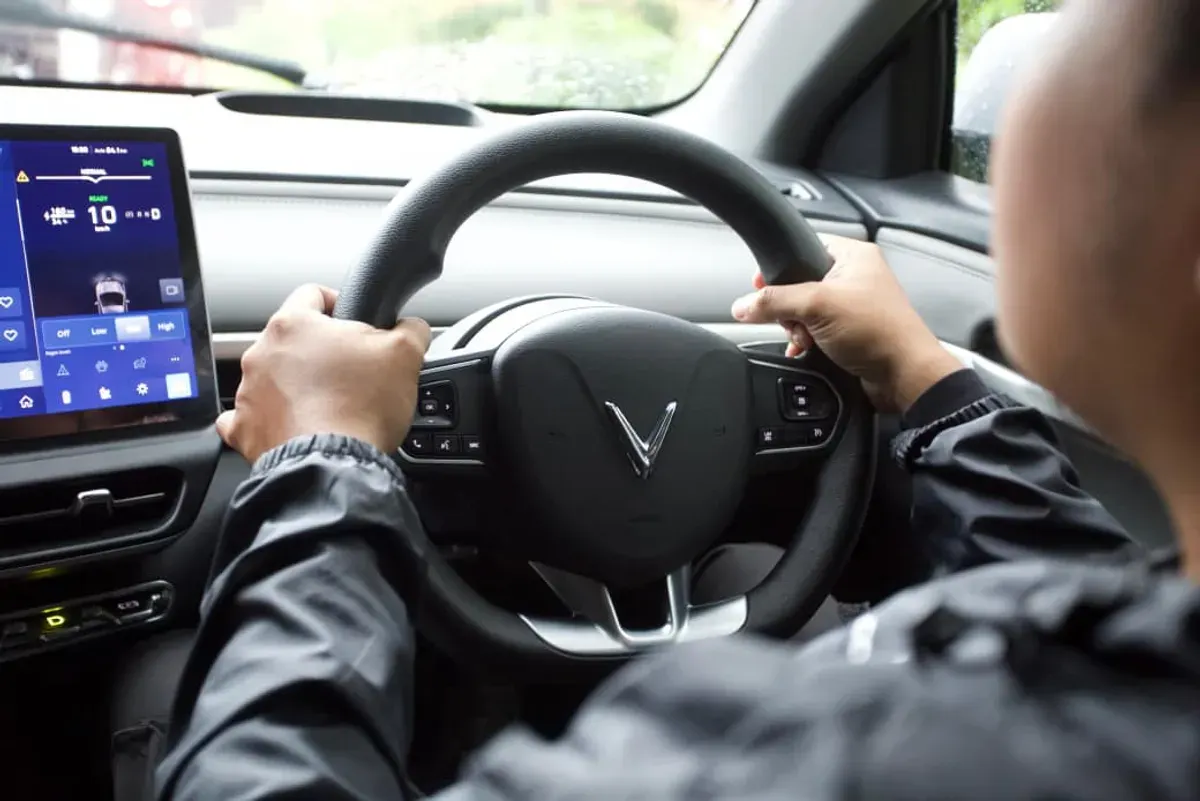 Ilustrasi. Karakter masyarakat Bandung yang terbuka terhadap inovasi menjadikan kota ini laboratorium ideal untuk adopsi mobil listrik. (Sumber: VinFast Indonesia)