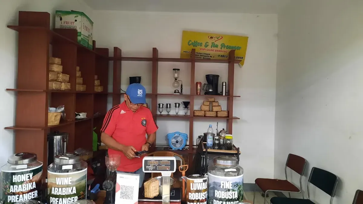 kios coffe & tea preanger (Sumber: dokumentasi penulis)