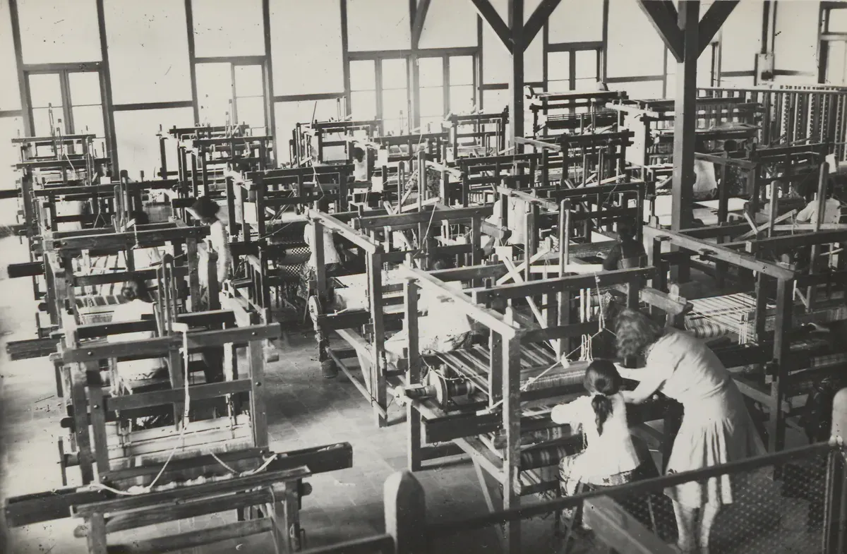 Textiel Inrichting Bandoeng (TIB) tahun 1925-an. (Sumber: KITLV)