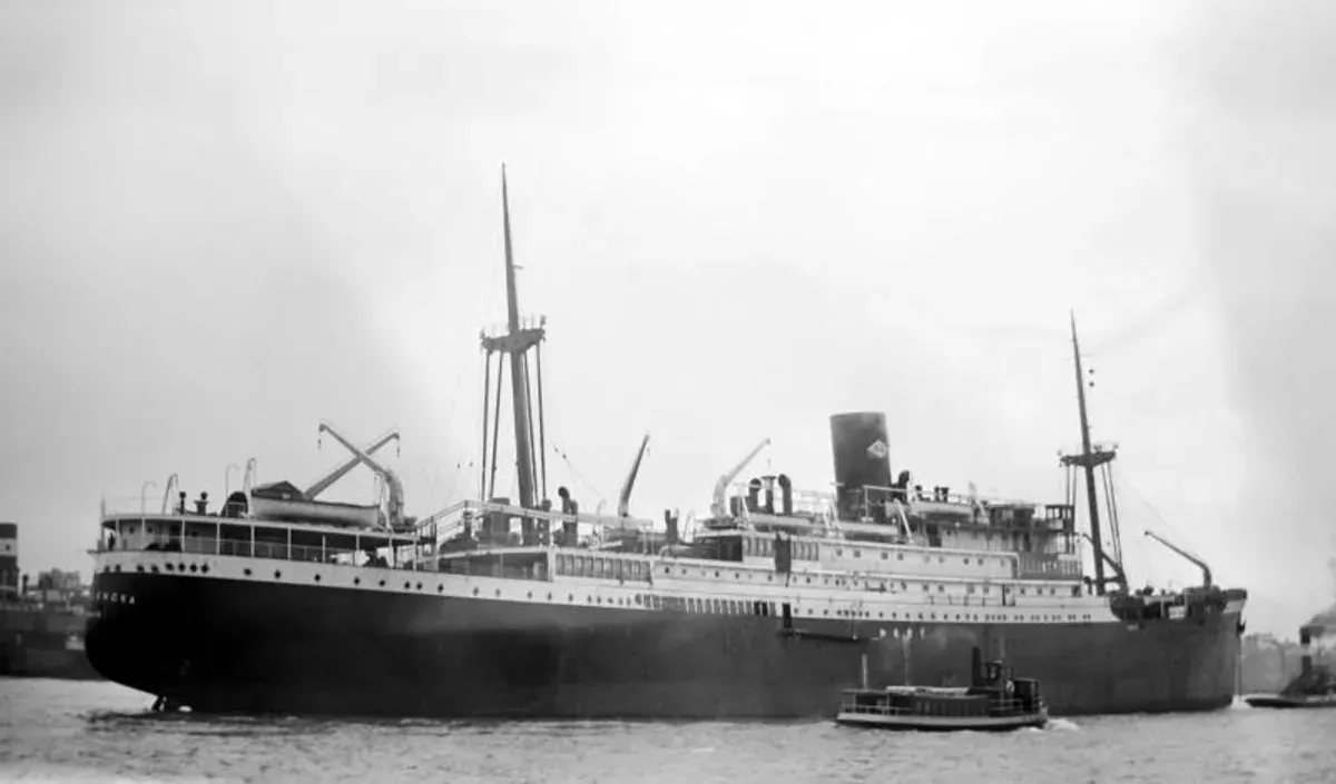 Kapal SS Tjitjalengka (Cicalengka) buatan perusahaan Belanda.