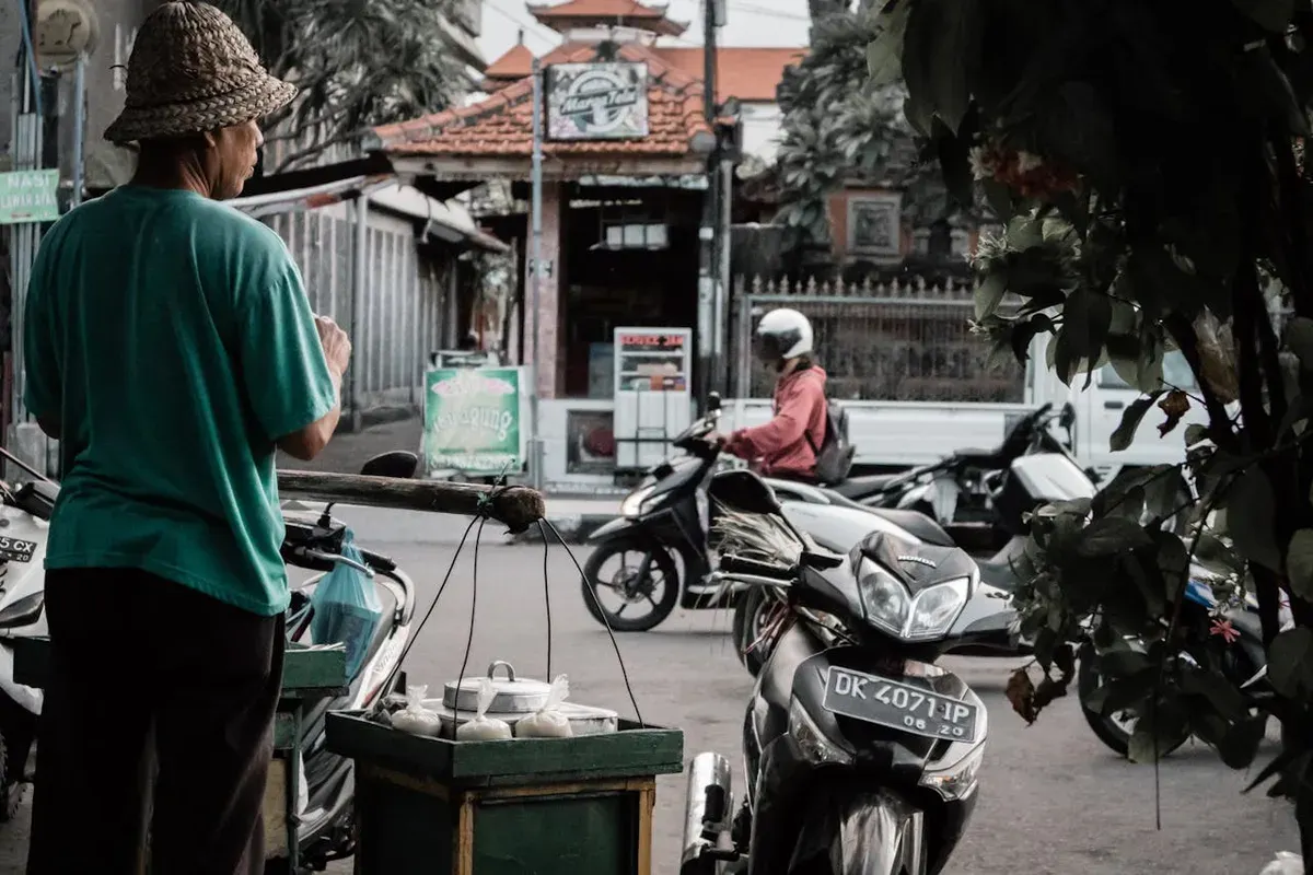Masyarakat Indonesia. (Sumber: Pexels/Nuh Rizqi)