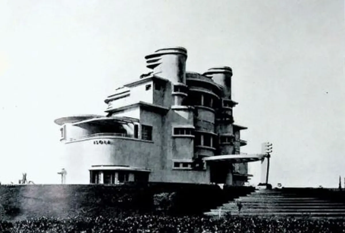 Vila Isola Bandung yang menyimpan banyak sejarah. (Sumber: Villa Isola: Moderne Woning Architectuur In Ned. Indié)