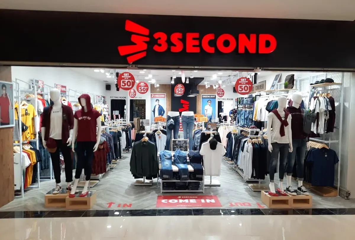 Berawal dari semangat kreatif Kota Bandung, 3Second berkembang menjadi lebih dari sekadar merek fashion lokal. (Sumber: Ayobandung.id | Foto: Eneng Reni Nuraisyah Jamil)