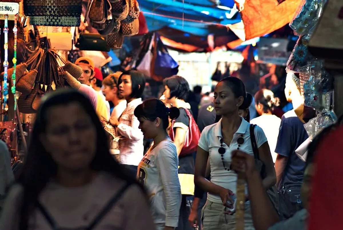 Dari Bandung, mari sejenak mengintip ke Blok M di Jakarta. (Sumber: Flickr/Mo Riza)