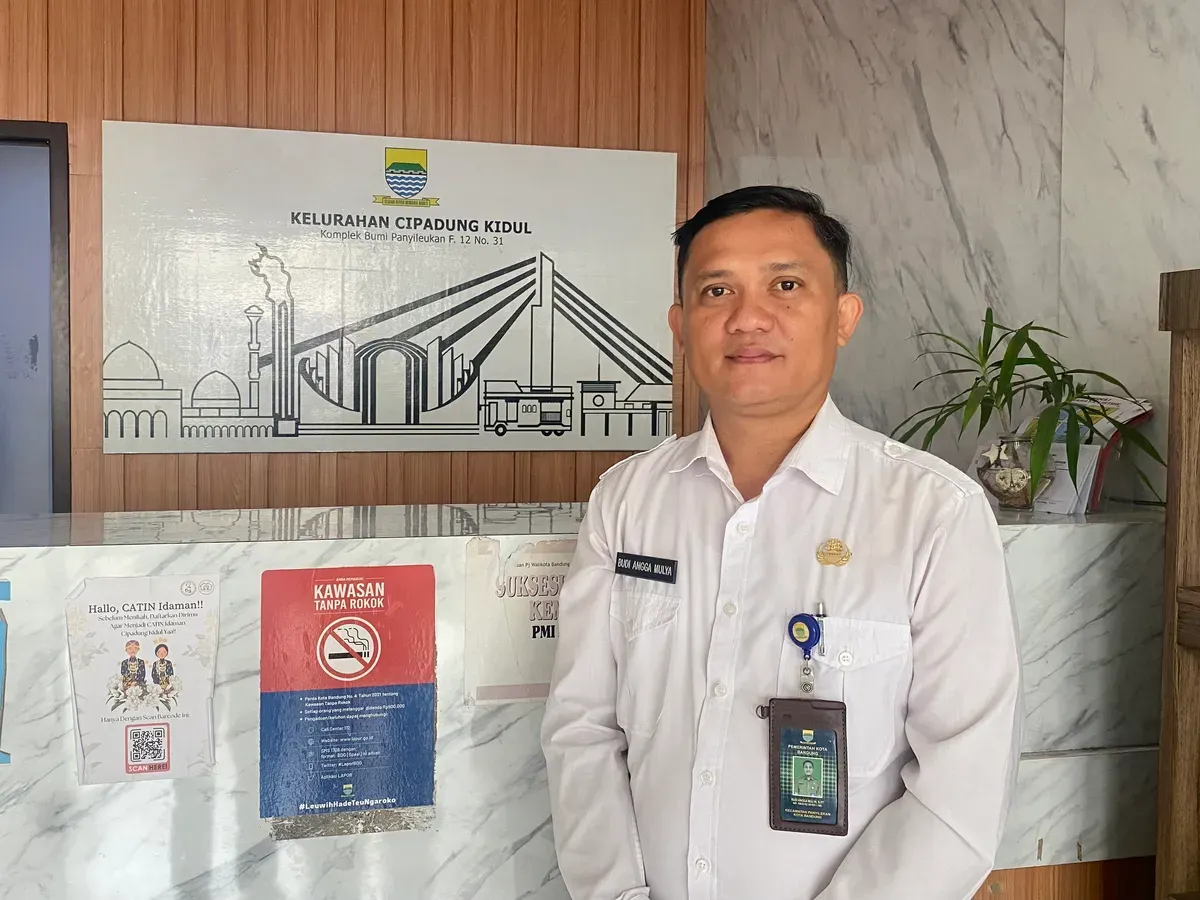 Kepala Seksi Pemerintah Kelurahan Cipadung Kidul, Budi Angga Mulya (Foto: Zahwa Rizkiana)