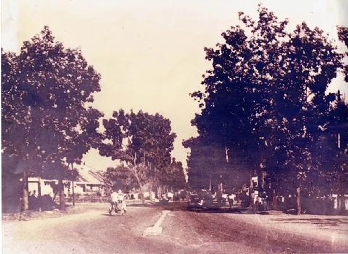 Suasana Buahbatu zaman baheula. (Sumber: Dinas Perpustakaan dan Kearsipan Daerah Pemerintah Provinsi Jawa Barat)