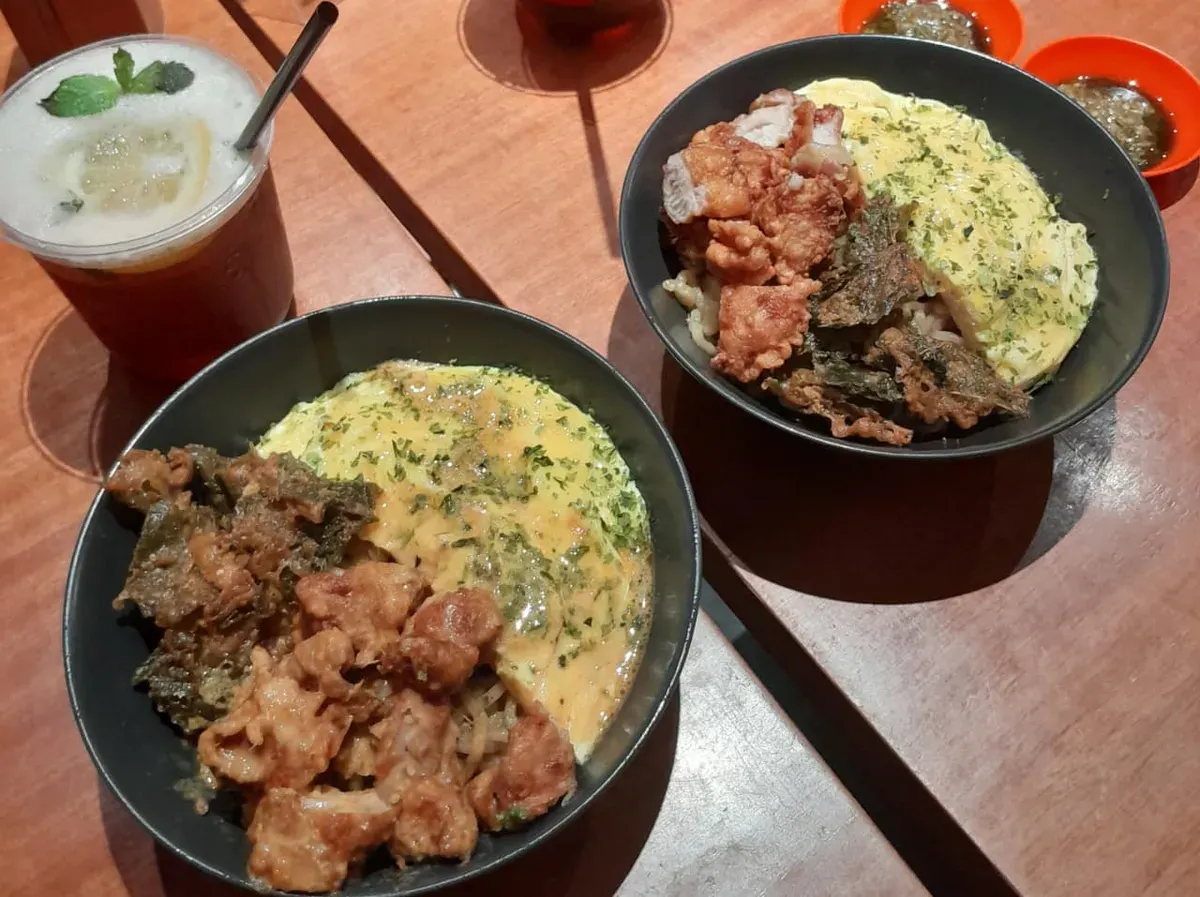 Makanan Bungkushin (Foto: Ananda)