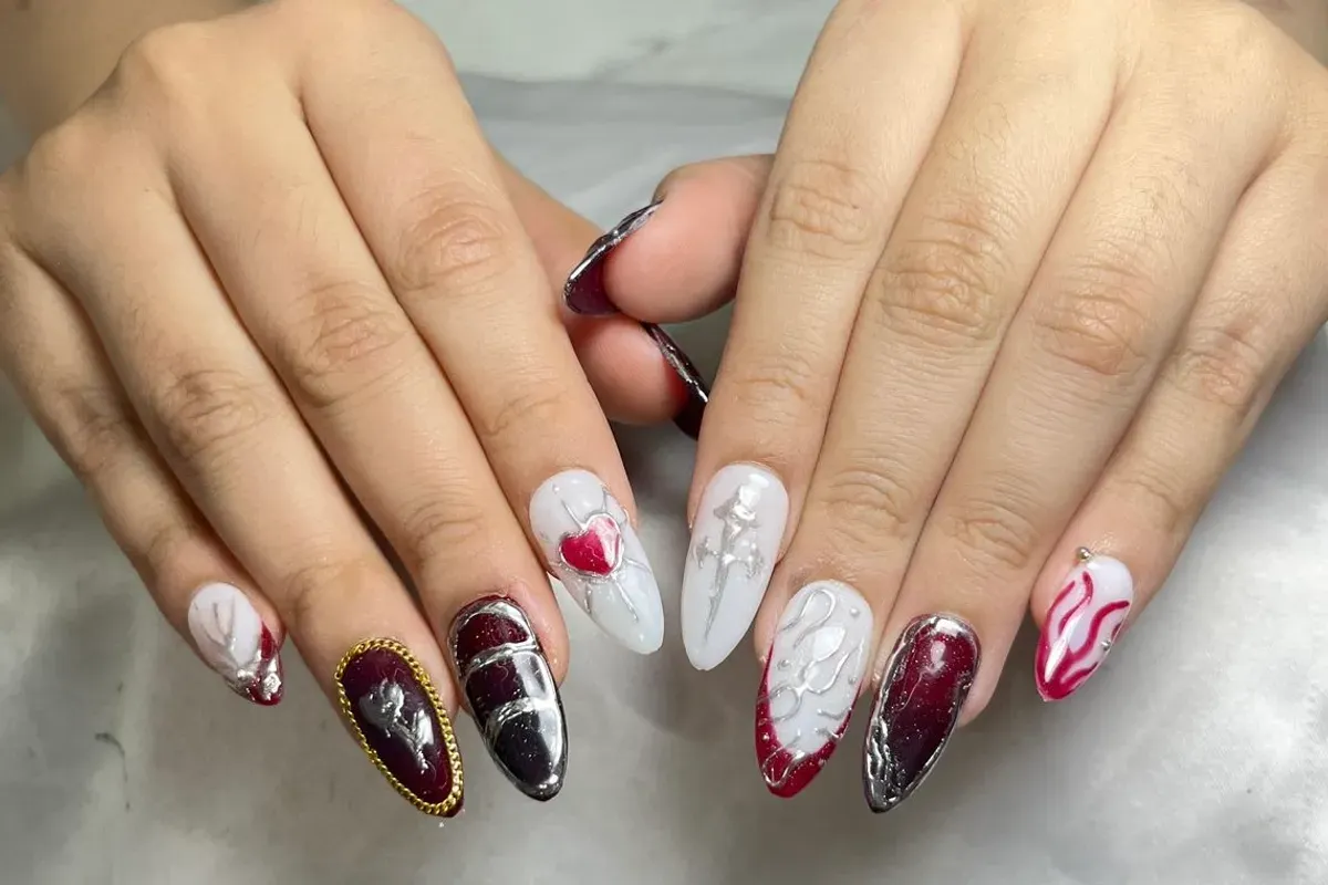 Hasil nail art salah satu  pelanggan Elbeautystudio yang berlokasi di Jalan Mangga Dua No.84, Sukapura, Kec. Dayeuhkolot, Kabupaten Bandung, Jawa Barat, Jumat (31/10/2025)(Foto: Elisabet Nurijah Siagian)