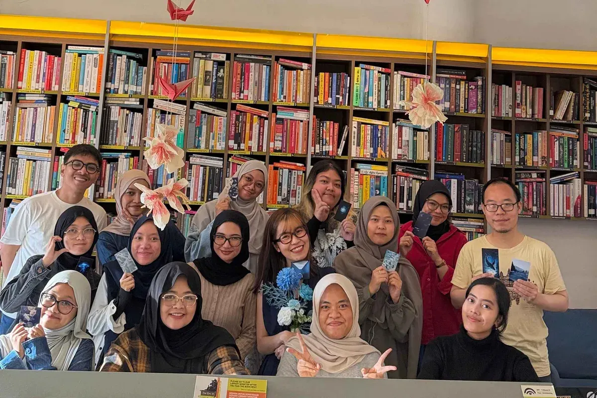 Peserta Workshop Menulis Novel : Untuk Laut Dalam Diriku Dan Dirimu (Sumber: Dokumentasi Penyelenggara Acara)