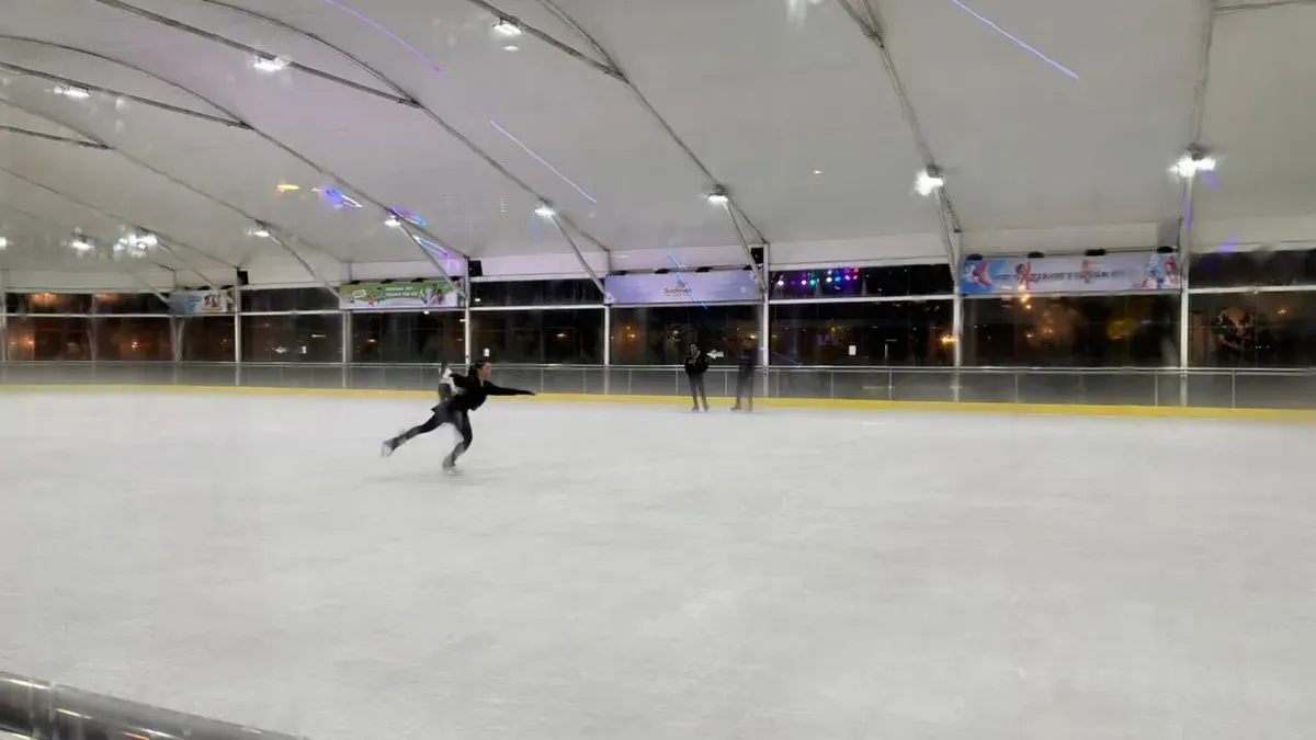 Gardenice Rink, Bandung. (Sumber: Dokumentasi Penulis | Foto: Bumi Rakan Amani)