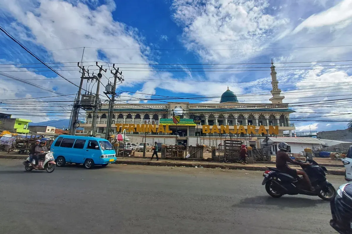 Terminal Banjaran. (Sumber: Ayobandung | Foto: Kavin Faza)