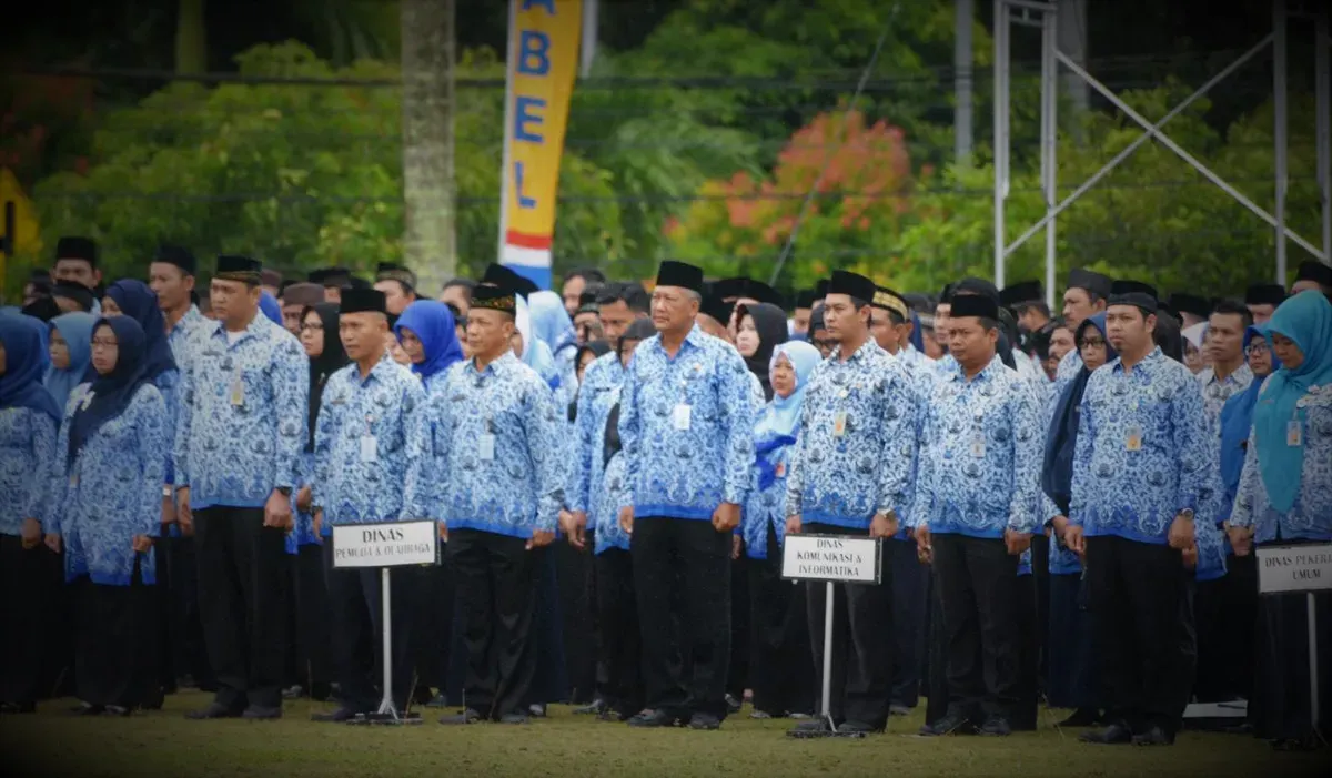 Aparatur Sipil Negara (ASN) sebagai roda penggerak jalannya pemerintahan diharuskan untuk memiliki kompetensi dan kinerja yang optimal. (Sumber: babelprov.go.id)