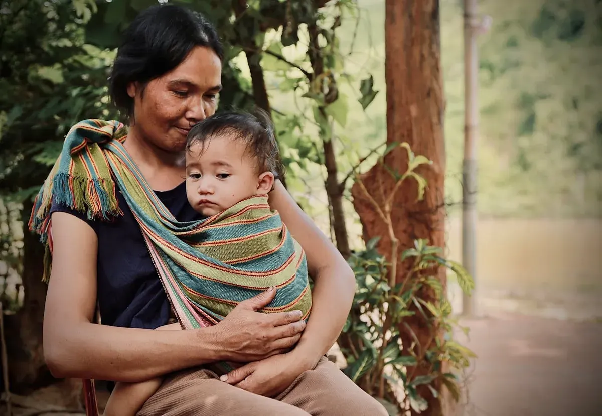 fatherless, ketiadaan figur ayah, baik secara fisik maupun psikis, dan kini menjadi masalah sosial yang semakin meluas di Indonesia. (Sumber: Pexels/Duy Nguyen)