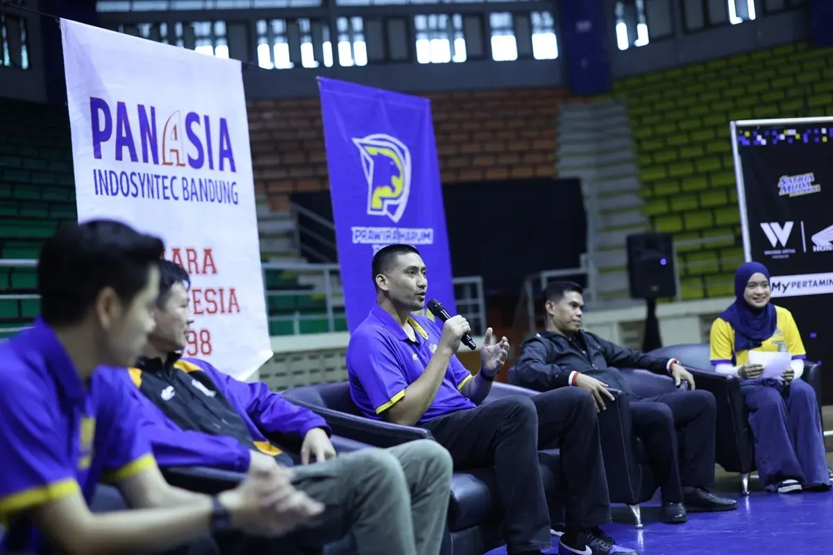 abak baru dalam sejarah basket Indonesia resmi dimulai, di mana Satria Muda Jakarta bertransformasi menjadi Satria Muda Bandung, menandai era baru yang menjanjikan bagi Kota Juara. (Sumber: dok. Satria Muda Bandung)
